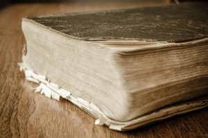 Old, dusty dictionary - 5 (Really Easy!) Ways to Boost your SEO by using a Glossary